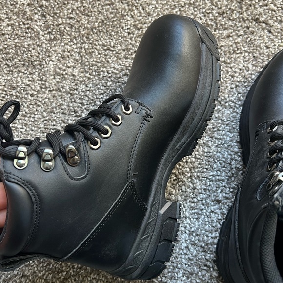 Work Boots - Steel Toe / Slip Resistant - Picture 2 of 6